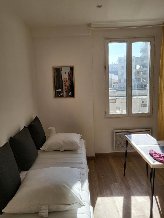 Studio Sur Le Port De Toulon Exteriör bild