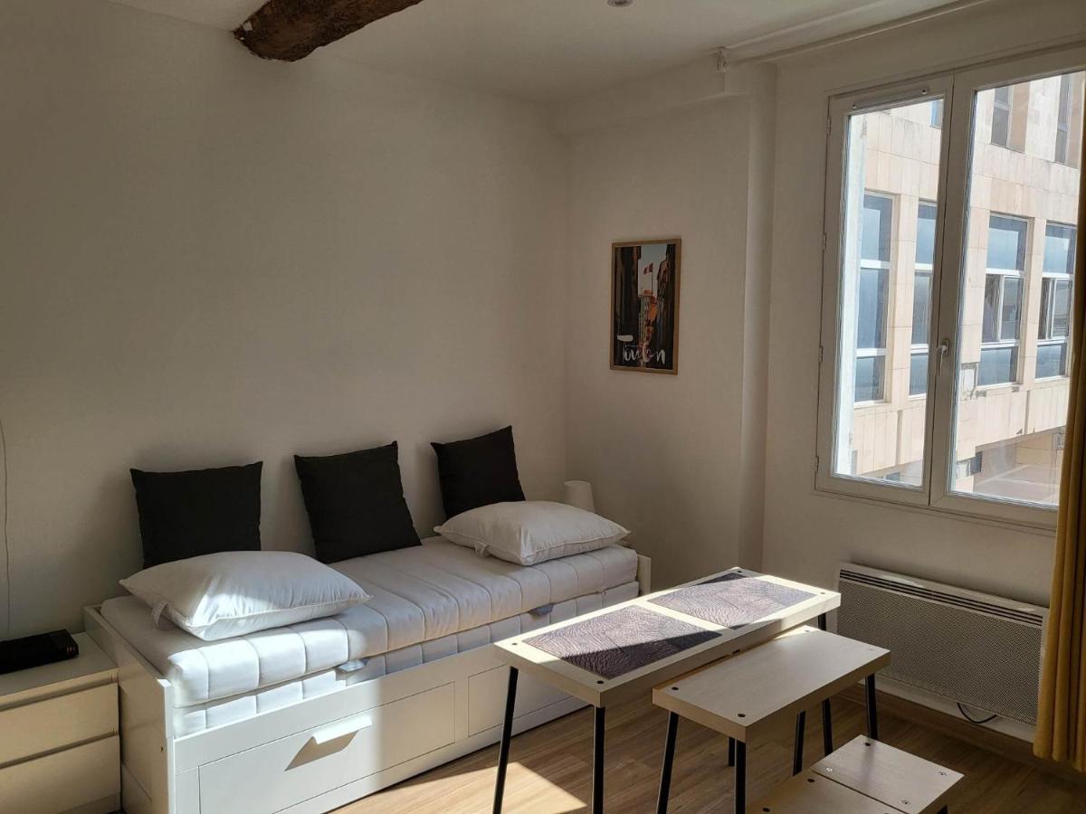 Studio Sur Le Port De Toulon Exteriör bild