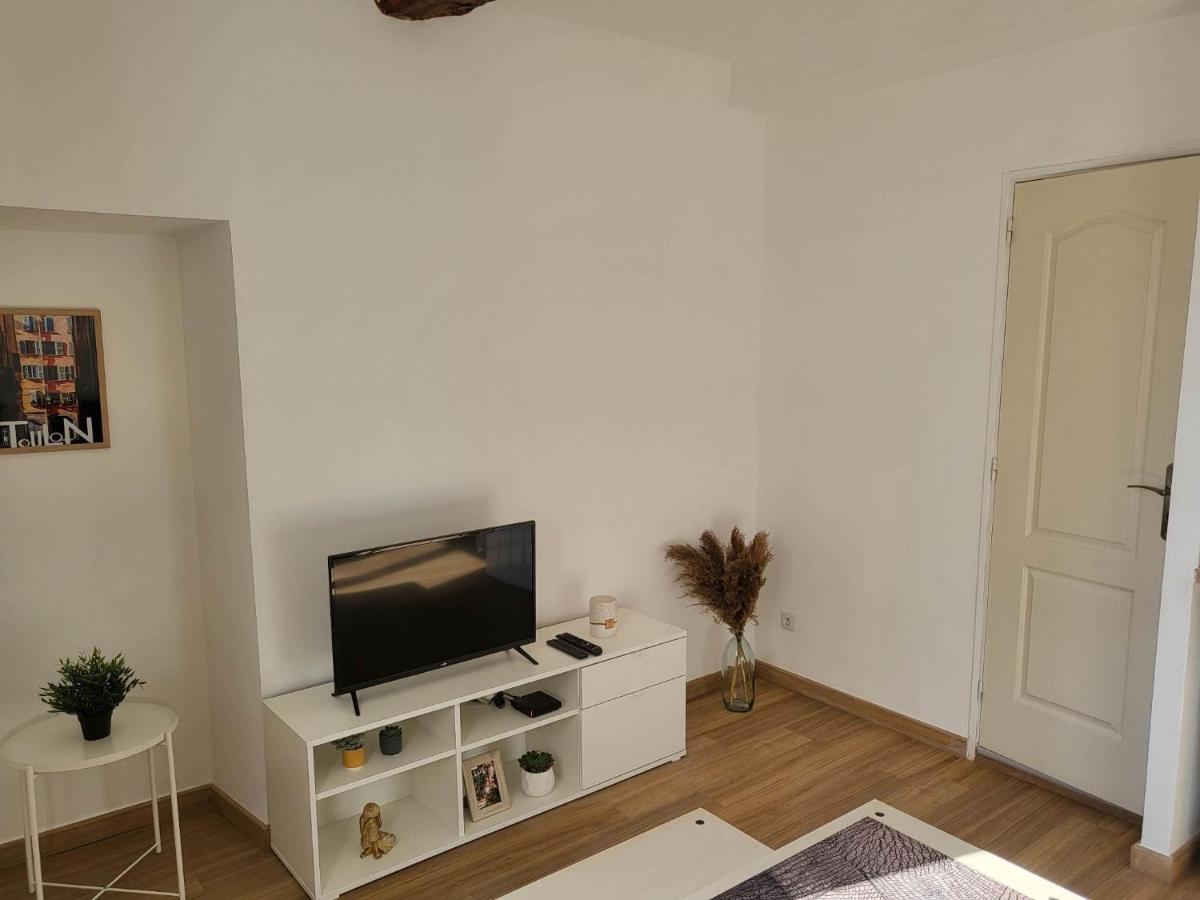Studio Sur Le Port De Toulon Exteriör bild